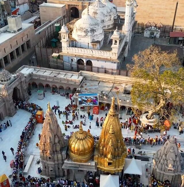 Best Hotel Near Kashi Vishwanath Temple Varanasi – Stay Close